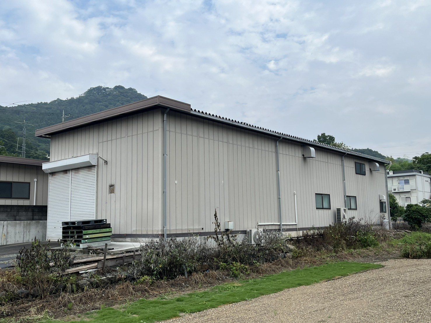 株式会社サンシー 本社工場の外観